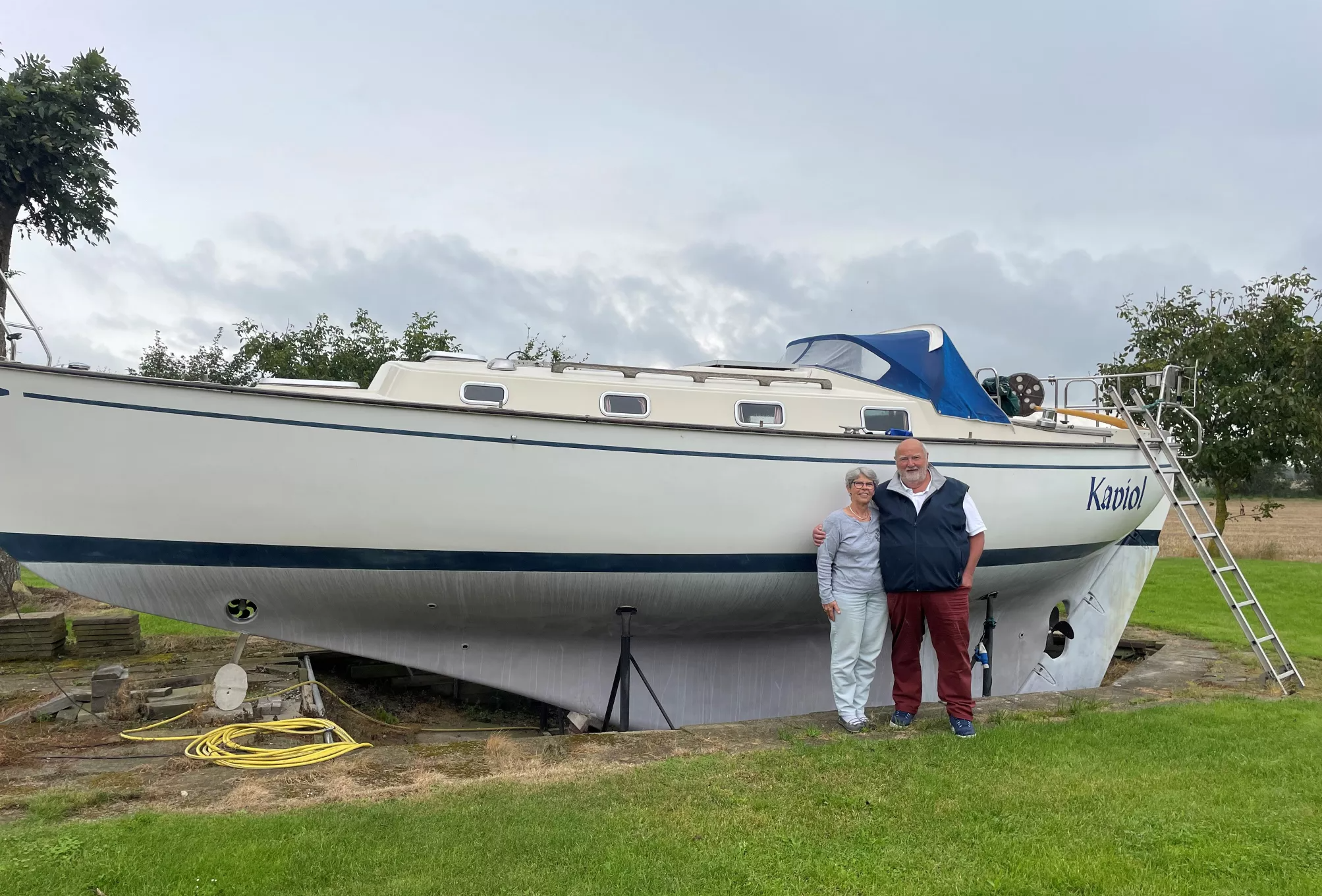 die glücklichen neuen Eigner der zukünftigen Kaipuu too die glücklichen neuen Eigner der zukünftigen Kaipuu too